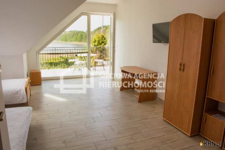 8 pokojowe, Sitno, ul. , Dom  na sprzedaż