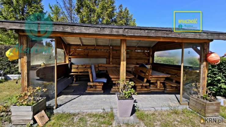 Władysławowo, Karwia, ul. , Dom  na sprzedaż, 12 pokojowe