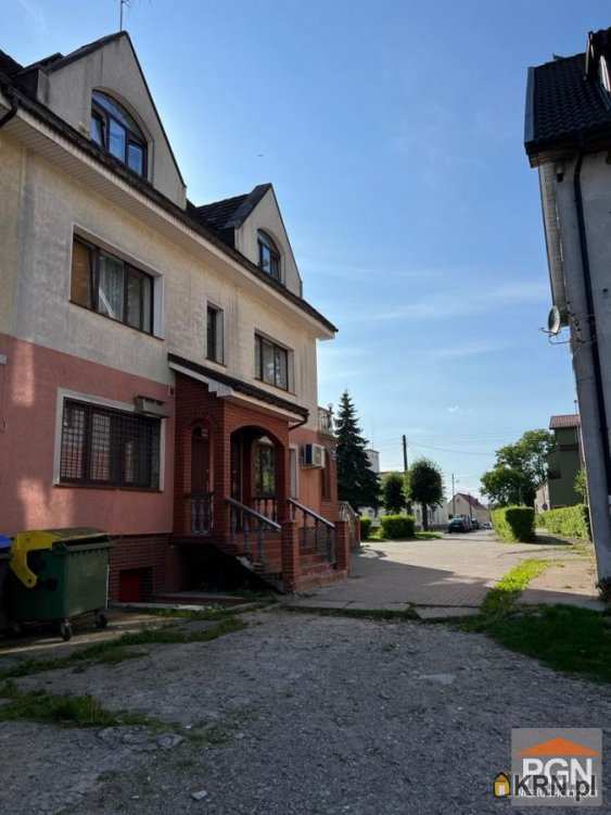 Trzebiatów, ul. , 12 pokojowe, Dom  na sprzedaż