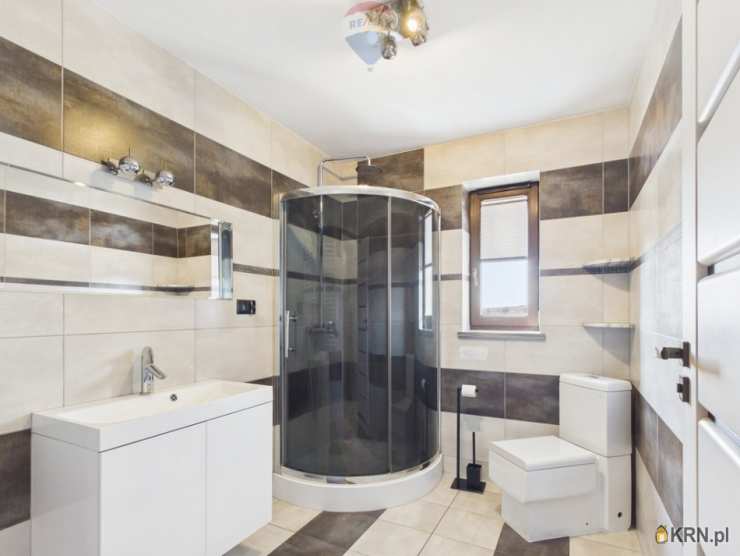 Dom  na sprzedaż, Morawczyna, ul. , 11 pokojowe