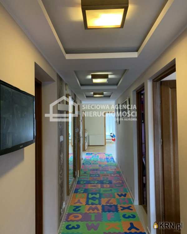 Dom  na sprzedaż, 14 pokojowe, Rumia, ul. 