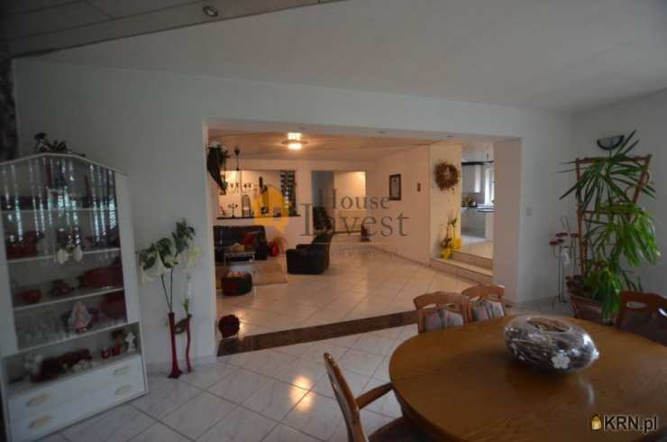 Dom  na sprzedaż, Legnica, ul. , 8 pokojowe