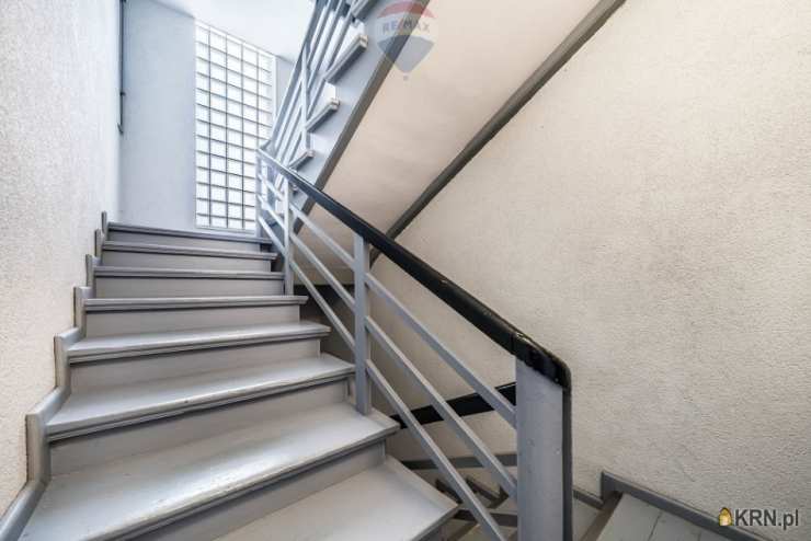 Dom  na sprzedaż, 10 pokojowe, Ostroróg, ul. 