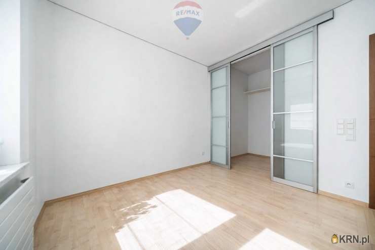 Dom  na sprzedaż, 10 pokojowe, Ostroróg, ul. 