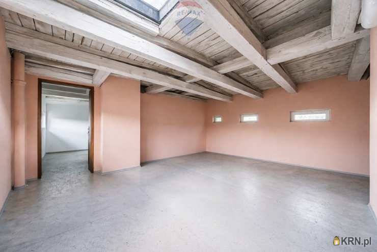 Ostroróg, ul. , Dom  na sprzedaż, 10 pokojowe