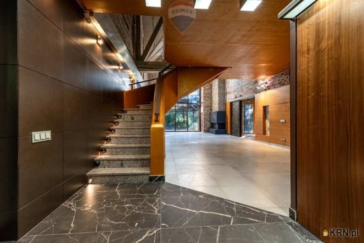 Ustanów, ul. , Dom  na sprzedaż, 10 pokojowe