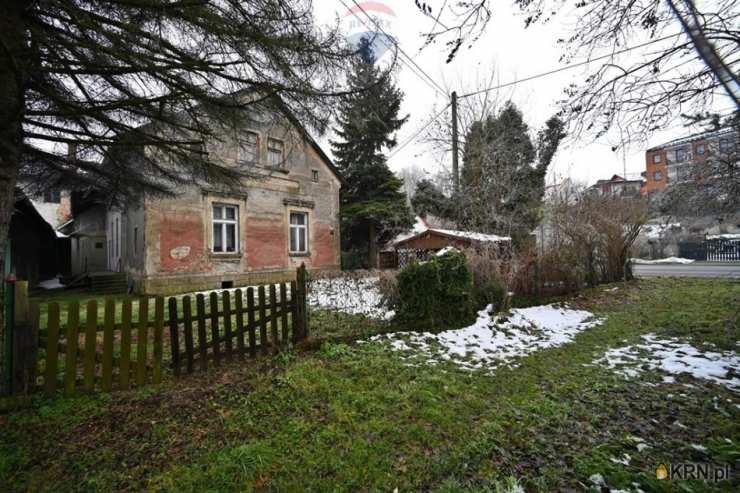 Zator, ul. , Dom  na sprzedaż, 9 pokojowe