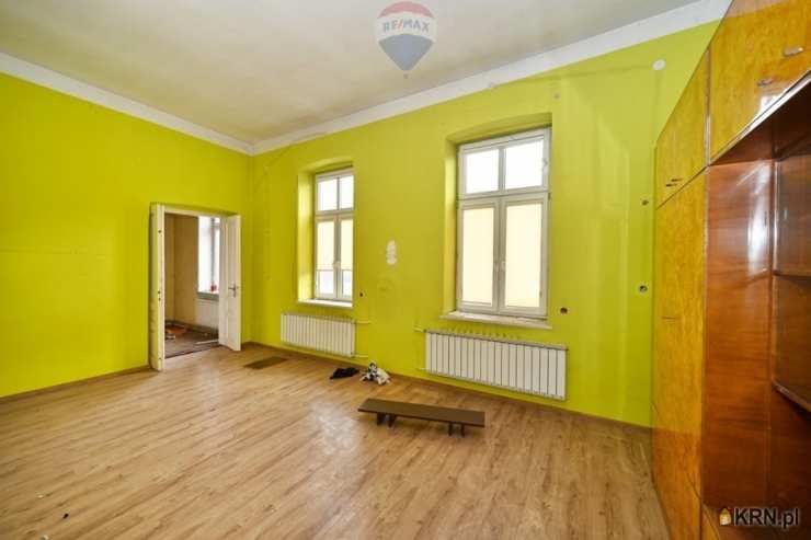 Zator, ul. , Dom  na sprzedaż, 9 pokojowe