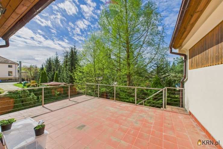 17 pokojowe, Szczodre, ul. , Dom  na sprzedaż