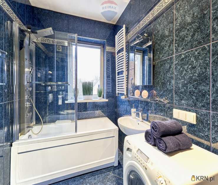 Dom  na sprzedaż, 12 pokojowe, Zabłocie, ul. 