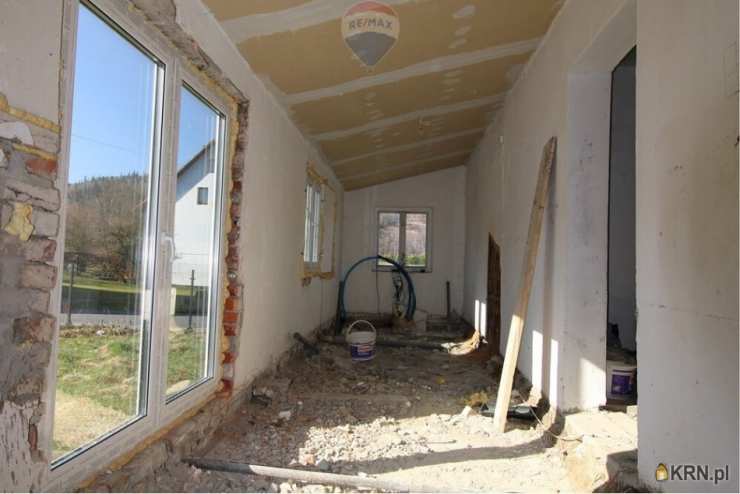 Dom  na sprzedaż, Ujsoły, ul. , 5 pokojowe