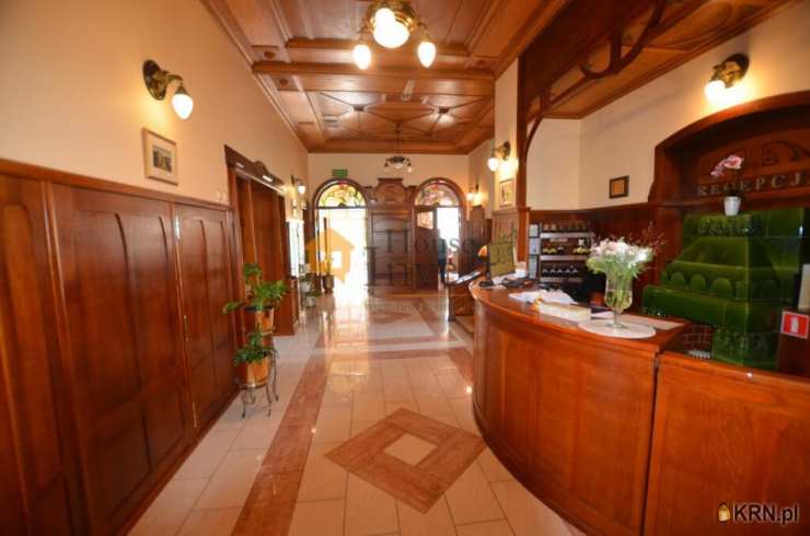 Dom  do wynajęcia, 12 pokojowe, Legnica, ul. 