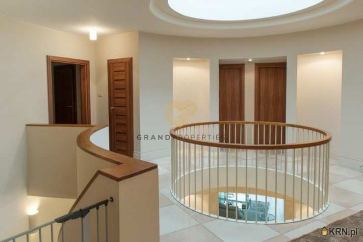 Dom  na sprzedaż, Konstancin-Jeziorna, ul. , 9 pokojowe