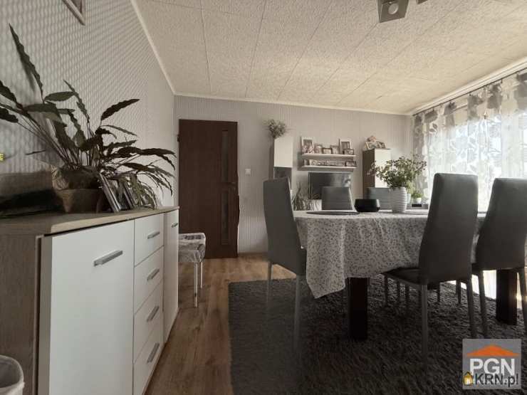 Dom  na sprzedaż, Trzebiatów, ul. , 6 pokojowe