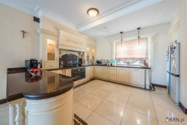 8 pokojowe, Solniczki, ul. , Dom  na sprzedaż