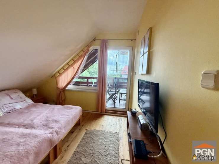 Dom  na sprzedaż, 11 pokojowe, Rewal, ul. Dworcowa
