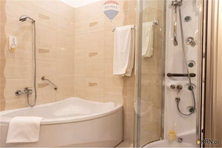 Lokal użytkowy  na sprzedaż, 20 pokojowe, Bielsko-Biała, ul. 