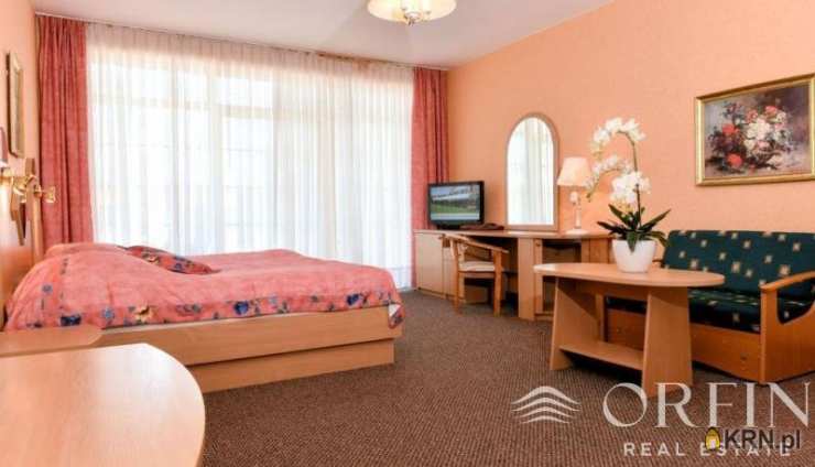 Orfin Nieruchomości, Lokal użytkowy  na sprzedaż, Swarzewo, ul. Szkolna