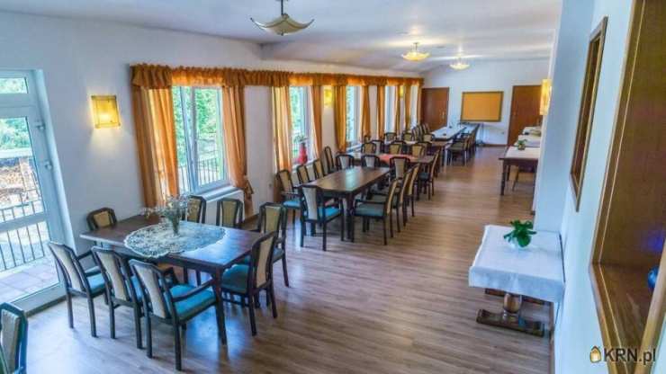 Lokal użytkowy  na sprzedaż, 18 pokojowe, Ośno Lubuskie, ul. 