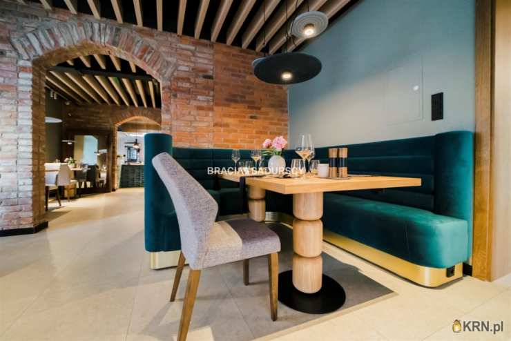 7 pokojowe, Lokal użytkowy  do wynajęcia, Żywiec, ul. Rynek