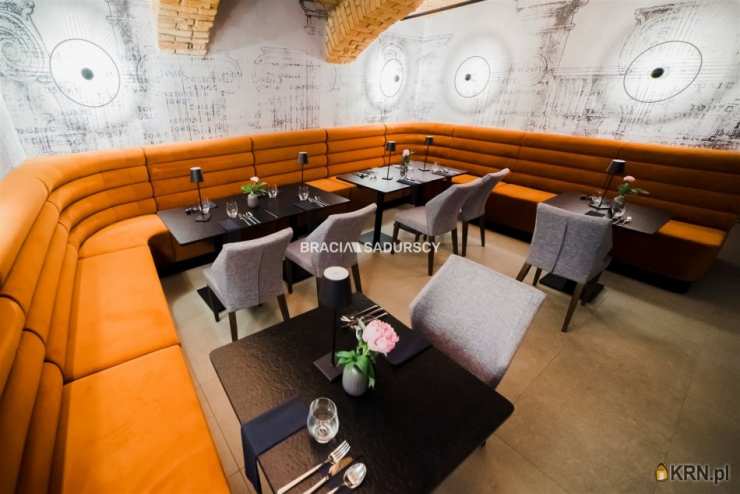 Lokal użytkowy  do wynajęcia, 7 pokojowe, Żywiec, ul. Rynek