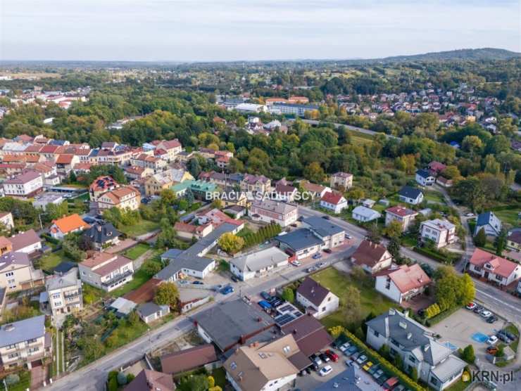 6 pokojowe, Lokal użytkowy  na sprzedaż, Brzesko, ul. Osiedlowa