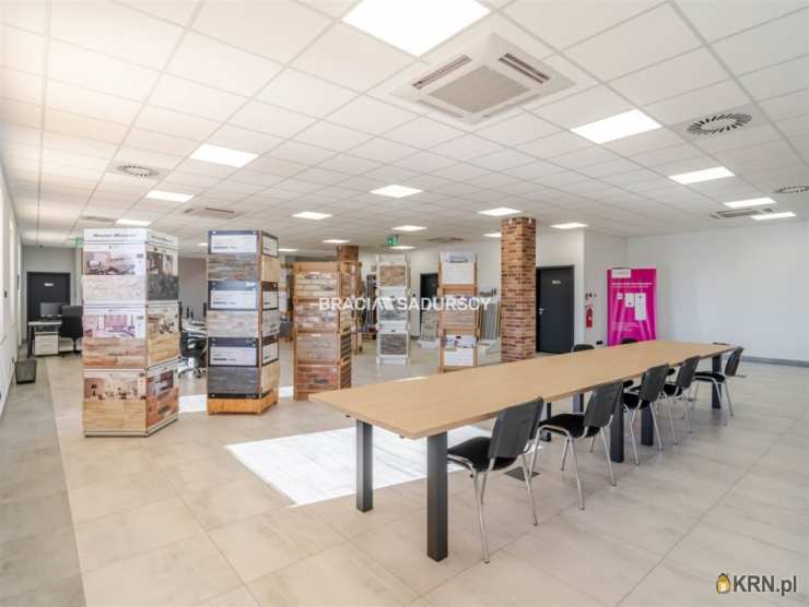 8 pokojowe, Targowisko, ul. , Lokal użytkowy  do wynajęcia