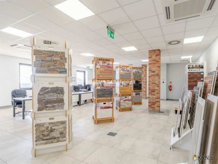 8 pokojowe, Lokal użytkowy  do wynajęcia, Targowisko, ul. 