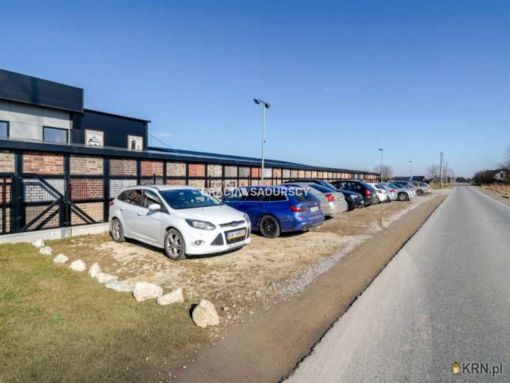 Targowisko, ul. , Lokal użytkowy  do wynajęcia, 8 pokojowe