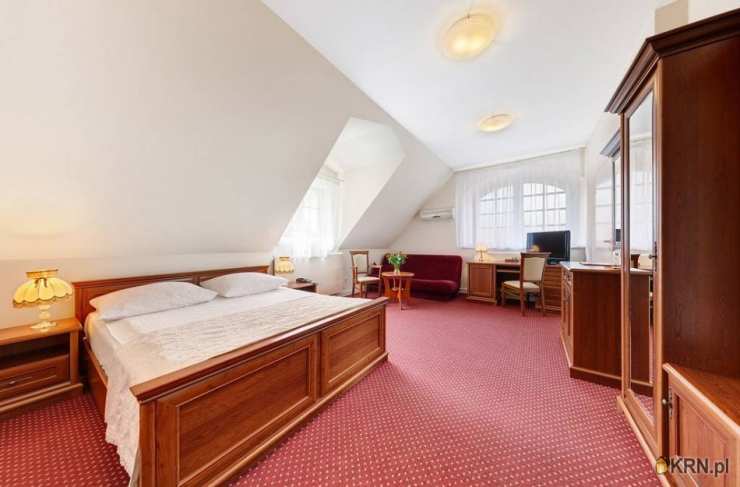 Poznań, Grunwald/Osiedle Kwiatowe, ul. , Lokal użytkowy  na sprzedaż, 26 pokojowe