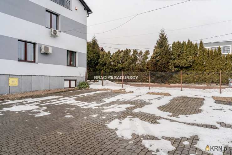 Lokal użytkowy  do wynajęcia, 14 pokojowe, Kraków, Łagiewniki/Borek Fałęcki, ul. Zakopiańska