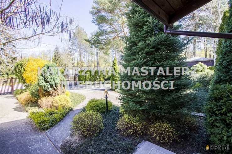 6 pokojowe, Brwinów, ul. , Lokal użytkowy  na sprzedaż