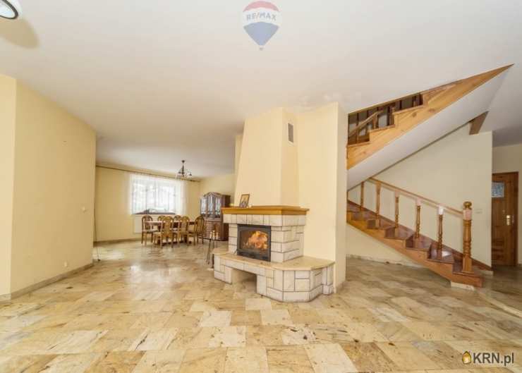 8 pokojowe, Lokal użytkowy  na sprzedaż, Rajcza, ul. 