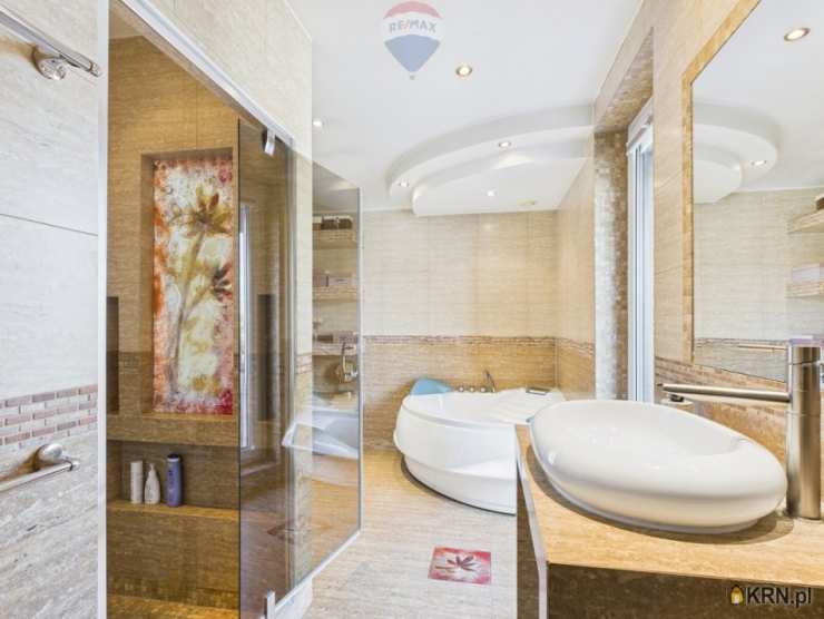 Chwaszczyno, ul. , 8 pokojowe, Lokal użytkowy  na sprzedaż