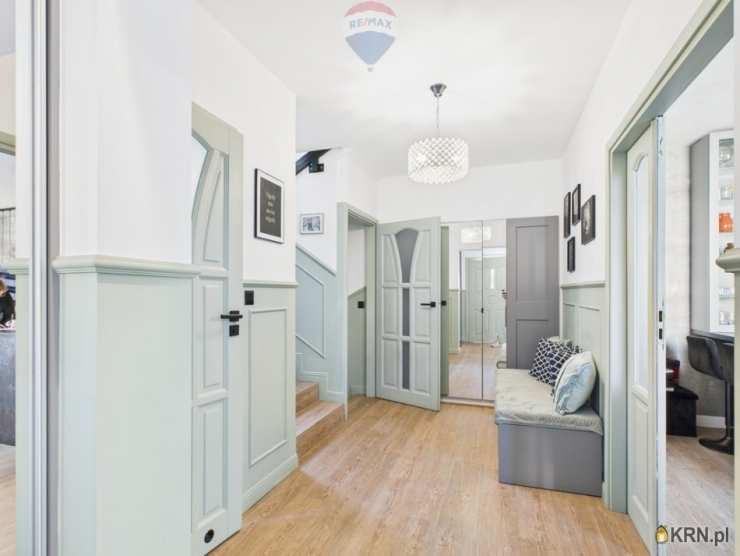 8 pokojowe, Chwaszczyno, ul. , Lokal użytkowy  na sprzedaż