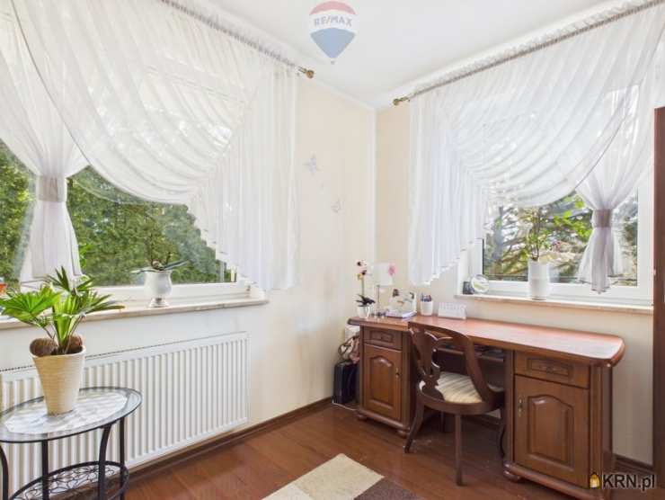 19 pokojowe, Tuchom, ul. , Lokal użytkowy  na sprzedaż