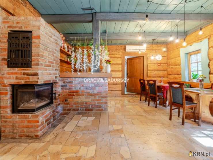 Lokal użytkowy  na sprzedaż, Cholerzyn, ul. , 