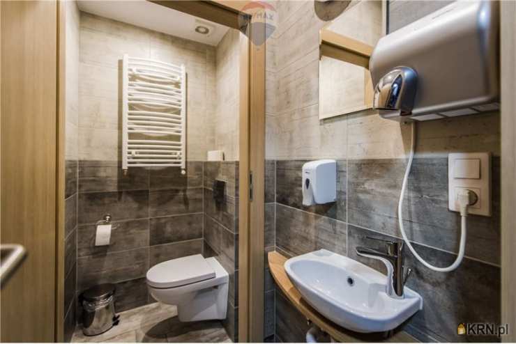 Lokal użytkowy  na sprzedaż, 8 pokojowe, Korbielów, ul. 