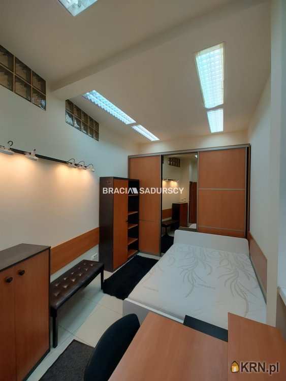 Lokal użytkowy  do wynajęcia, Kraków, Podgórze, ul. S. Mitery, 4 pokojowe