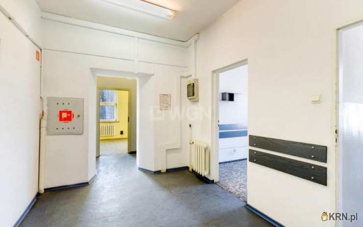 Lokal użytkowy  na sprzedaż, 10 pokojowe, Błonie, ul. 