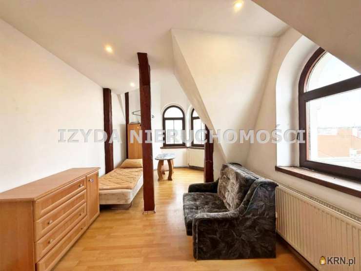 4 pokojowe, Świdnica, ul. Rynek, Mieszkanie  na sprzedaż