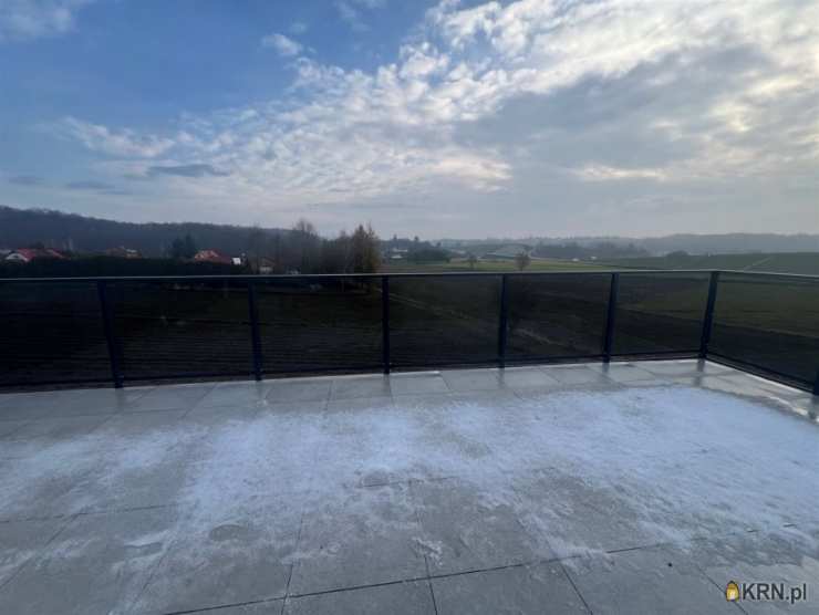 Wola Więcławska, ul. , Mieszkanie  na sprzedaż, 4 pokojowe