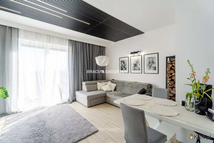 4 pokojowe, Krzysztoforzyce, ul. , Mieszkanie  na sprzedaż