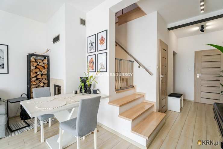 Mieszkanie  na sprzedaż, Krzysztoforzyce, ul. , 4 pokojowe