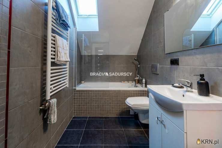 Mieszkanie  na sprzedaż, Krzysztoforzyce, ul. , 4 pokojowe