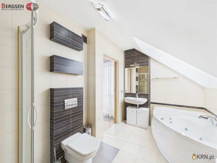 Kraków, Podgórze/Stare Podgórze, ul. Podskale, 4 pokojowe, Mieszkanie  na sprzedaż