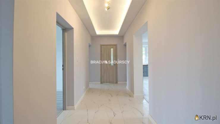 4 pokojowe, Oleśnica, ul. , Mieszkanie  na sprzedaż