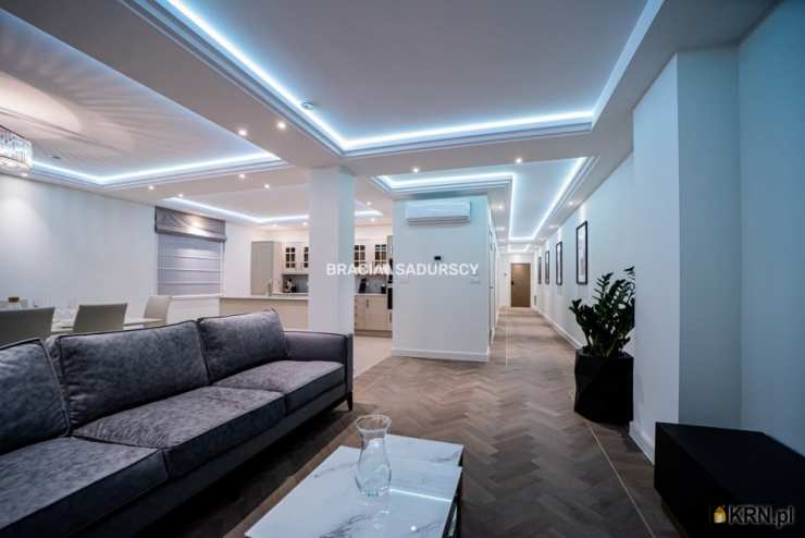 4 pokojowe, Mieszkanie  na sprzedaż, Żywiec, ul. Rynek