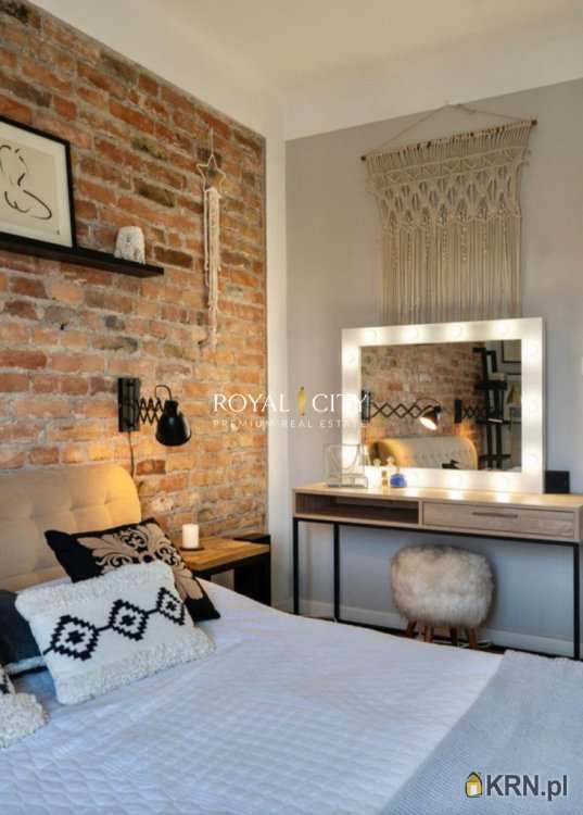 Warszawa, Ochota, ul. , 4 pokojowe, Mieszkanie  na sprzedaż