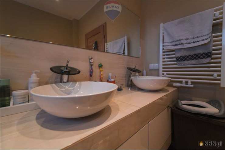 Mieszkanie  na sprzedaż, Bielsko-Biała, ul. , 5 pokojowe